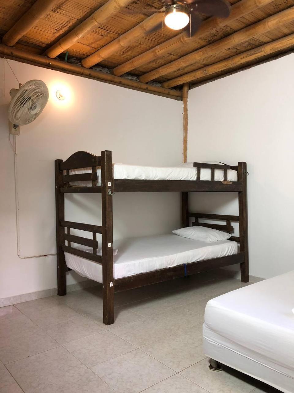 La Tortuga Hostel Taganga Zewnętrze zdjęcie