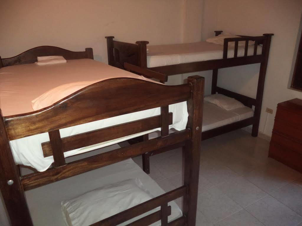 La Tortuga Hostel Taganga Zewnętrze zdjęcie